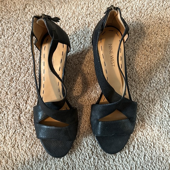 Nine West Wedges - Picture 2 of 3